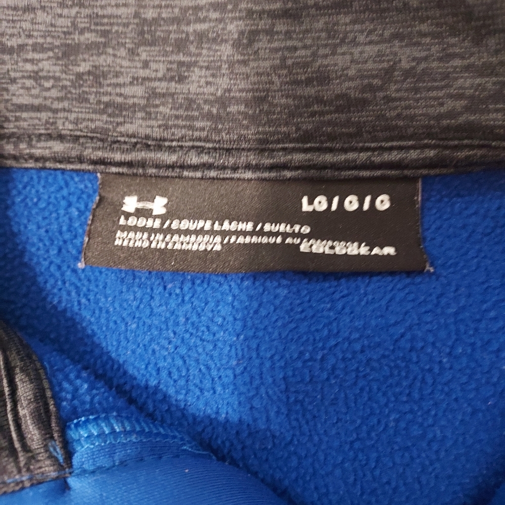 Underarmor 3/4 zip up - Picture 2 of 5